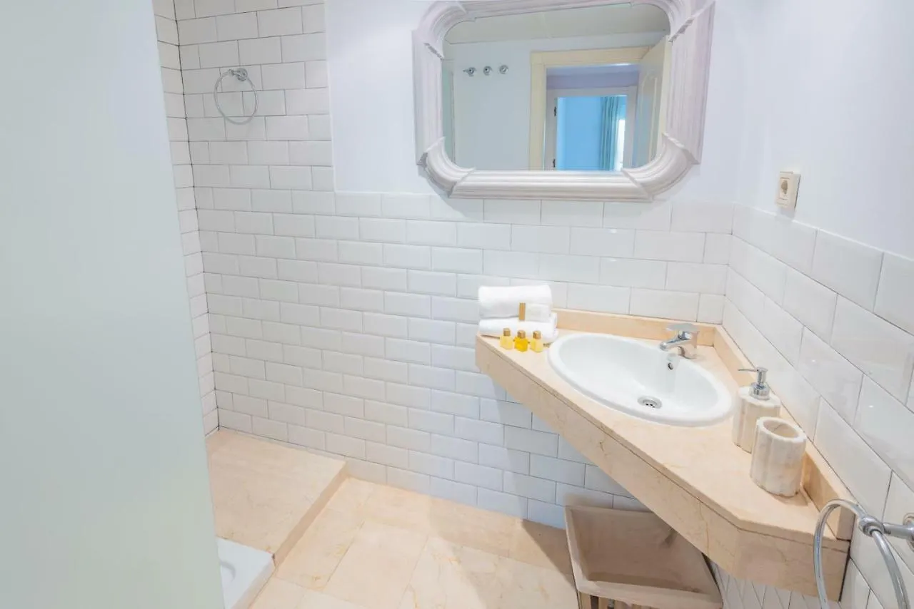 Terrazas De Banus Sunlit Retreat, Walk Everywhere! Apartment Marbella